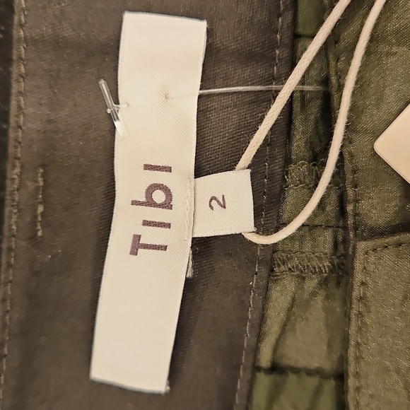 💕TIBI💕 Stella Crispy Nylon Pleated Cargo Pant ~ Army Green 2 NWT - Picture 12 of 15